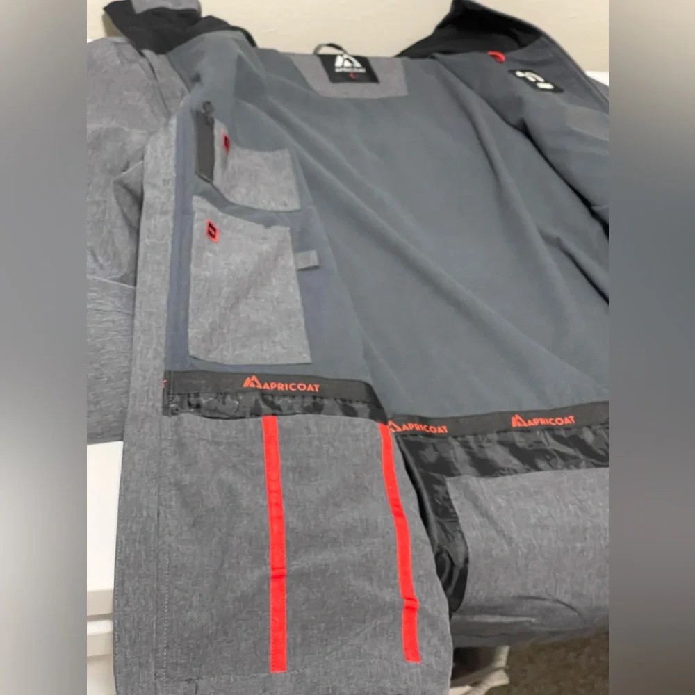 APRICOAT Lightweight Jacket - Zero Compromize - Size L